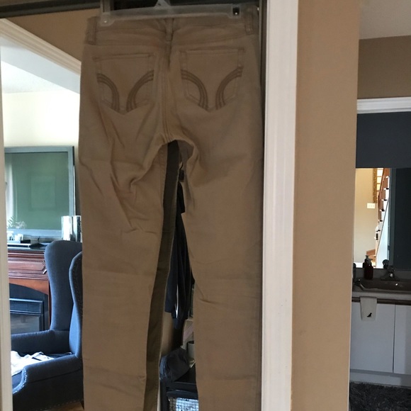Hollister -Women’s Khaki Super Skinny Jeggings -1L - Picture 4 of 4